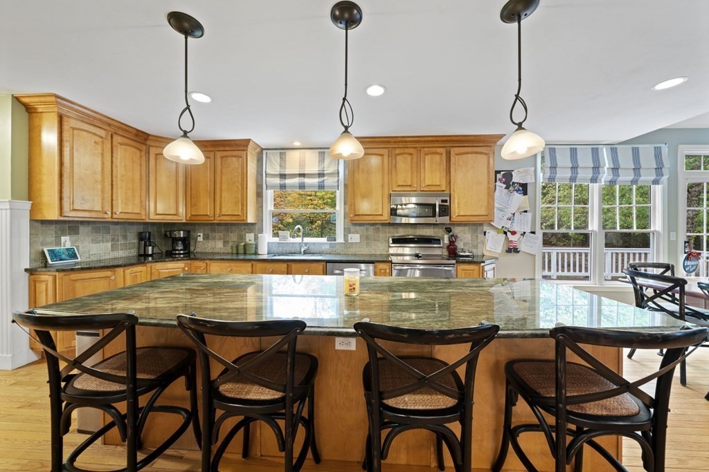 3 Fairview Road Medfield, MA 02052 - Photo 4 of 34 Gallery Image 4