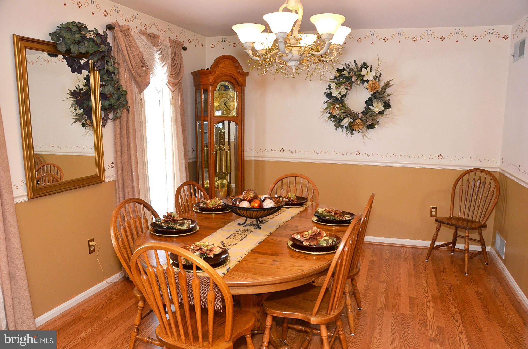 16210 Lappans Road Williamsport, MD 21795 - Photo 11 of 29 Dining Room