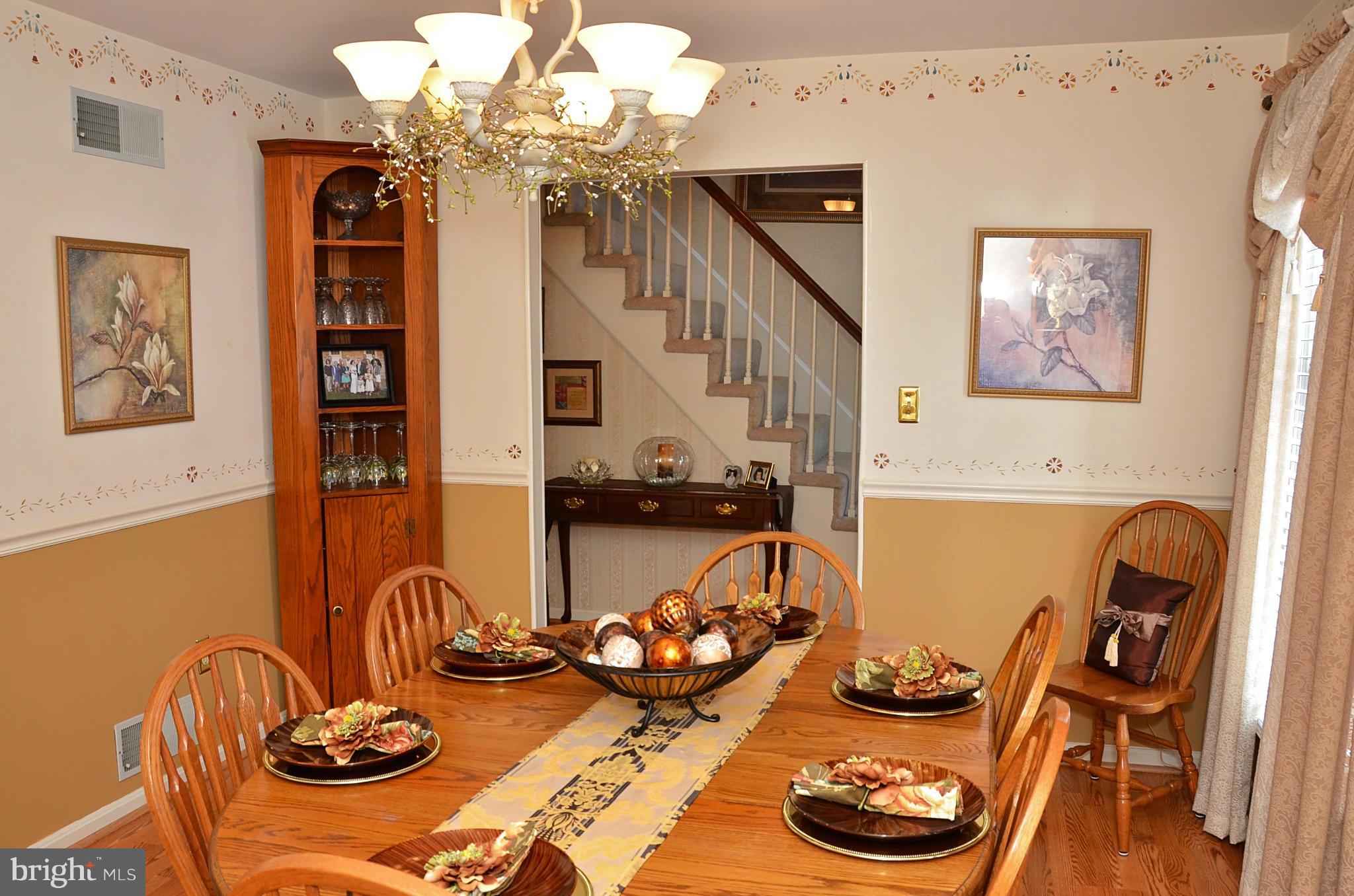 16210 Lappans Road Williamsport, MD 21795 - Photo 12 of 29 Dining Room
