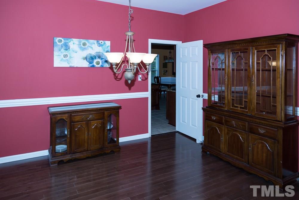 5329 Harrington Grove Drive Raleigh, NC 27613 - Photo 4 of 24