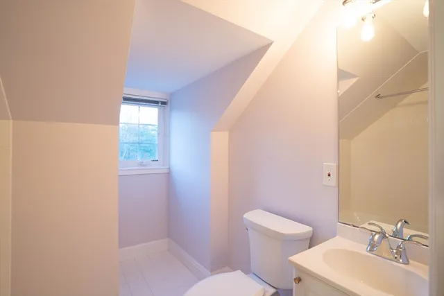 $14,000 | 40 Puddingstone Lane, Newton, MA 02459