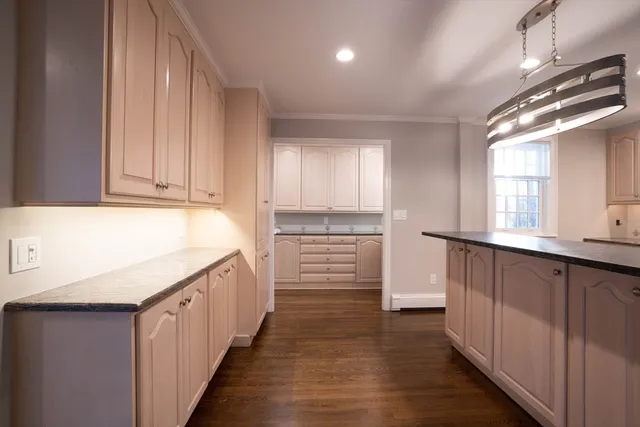 $14,000 | 40 Puddingstone Lane, Newton, MA 02459