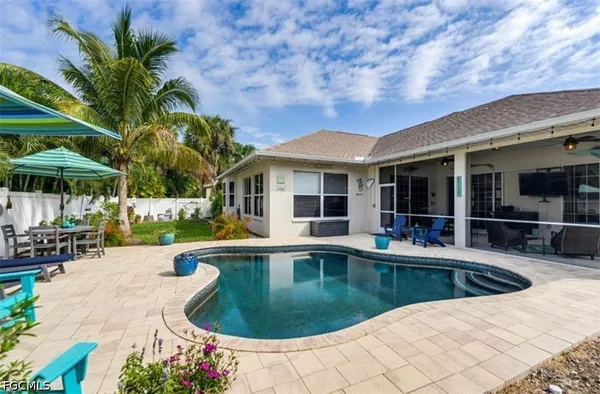 $4,200 | 3728 Luverne Street, Fort Myers, FL 33901