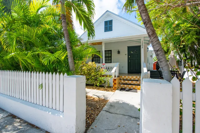 $1,550,000 | 1202 Whitehead Street, Key West, FL 33040