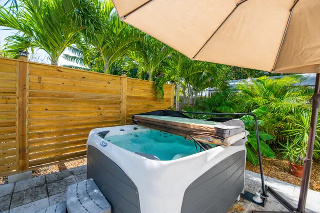 $1,550,000 | 1202 Whitehead Street, Key West, FL 33040