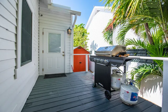 $1,550,000 | 1202 Whitehead Street, Key West, FL 33040