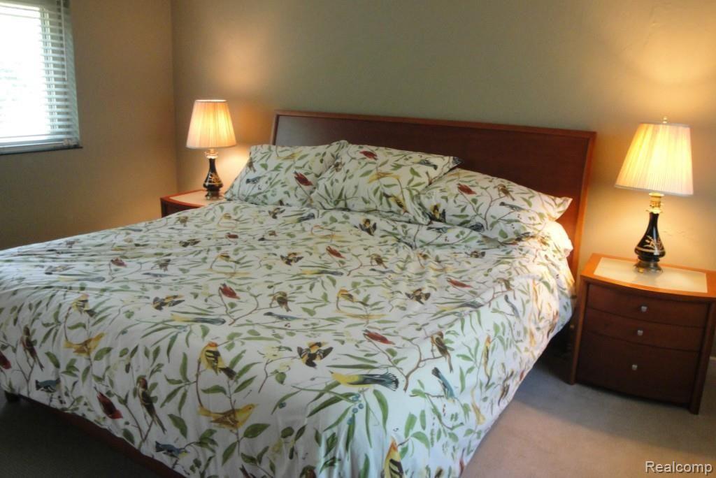 1119 Harvard Road Grosse Pointe, MI 48230 - Photo 29 of 66 Harvard 1119 075.jpg