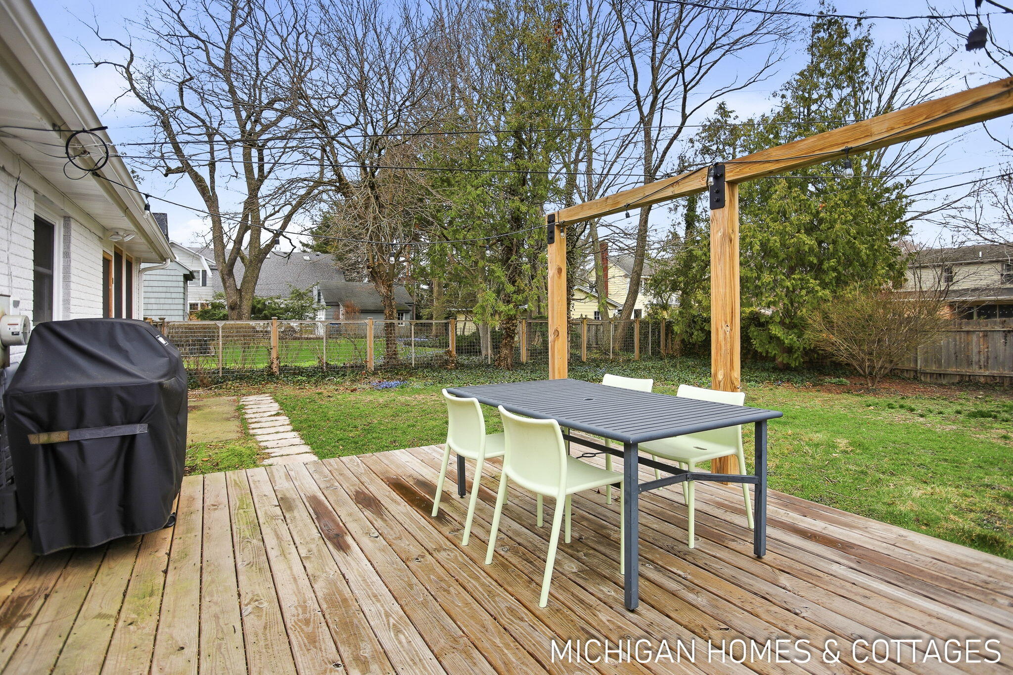 141 East 26th Street Holland, MI 49423 - Photo 26 of 36 18-web-or-mls-141-e-26th-st