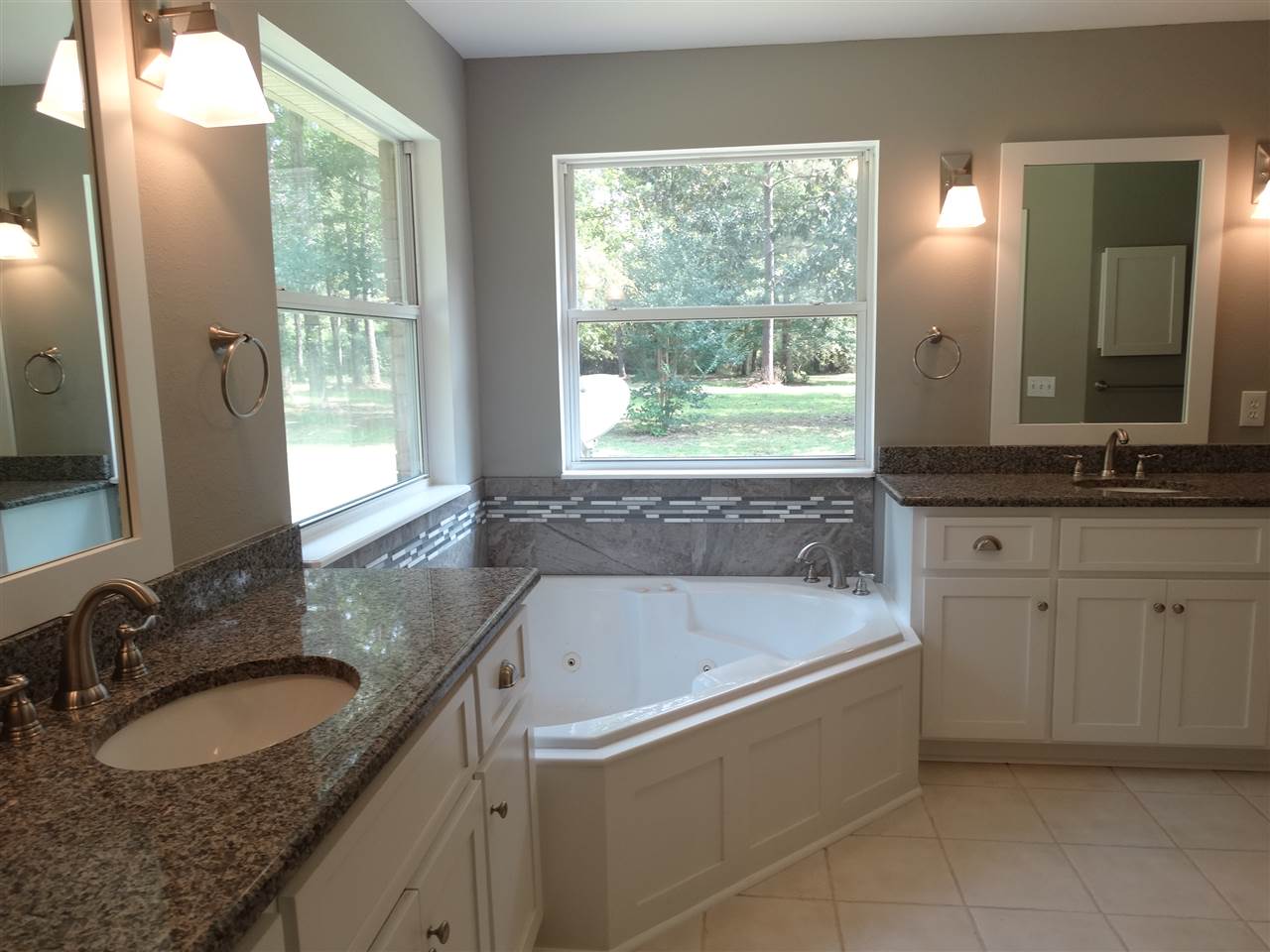 2539 Shady Rest Road Havana, FL 32333 - Photo 12 of 25 Gallery Image 12