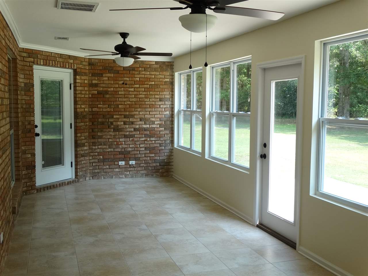 2539 Shady Rest Road Havana, FL 32333 - Photo 5 of 25 Gallery Image 5