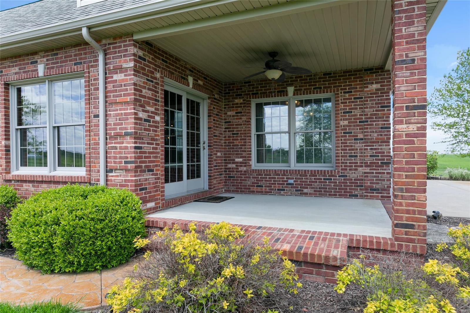 10280 Pine Crest Road Red Bud, IL 62278 - Photo 4 of 65