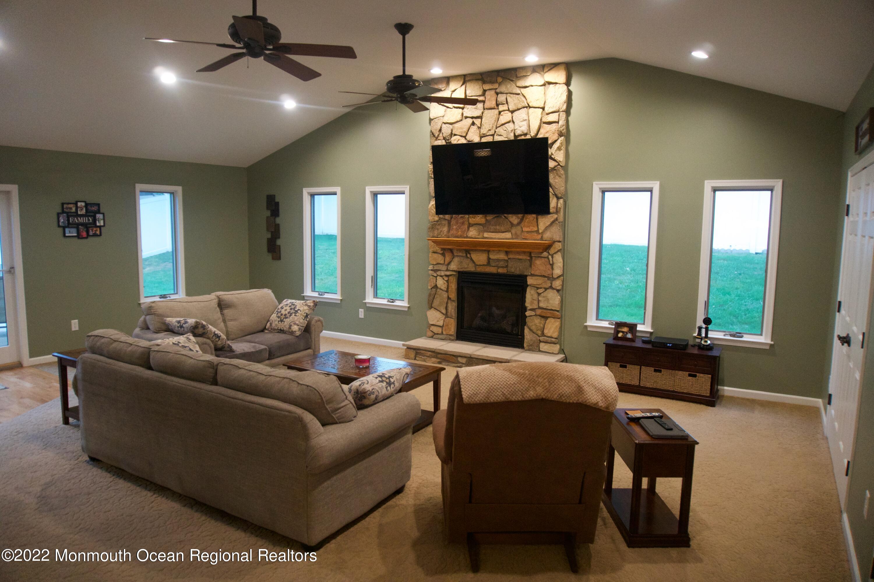 96 Starlight Road Howell, NJ 07731 - Photo 17 of 34 great room 3