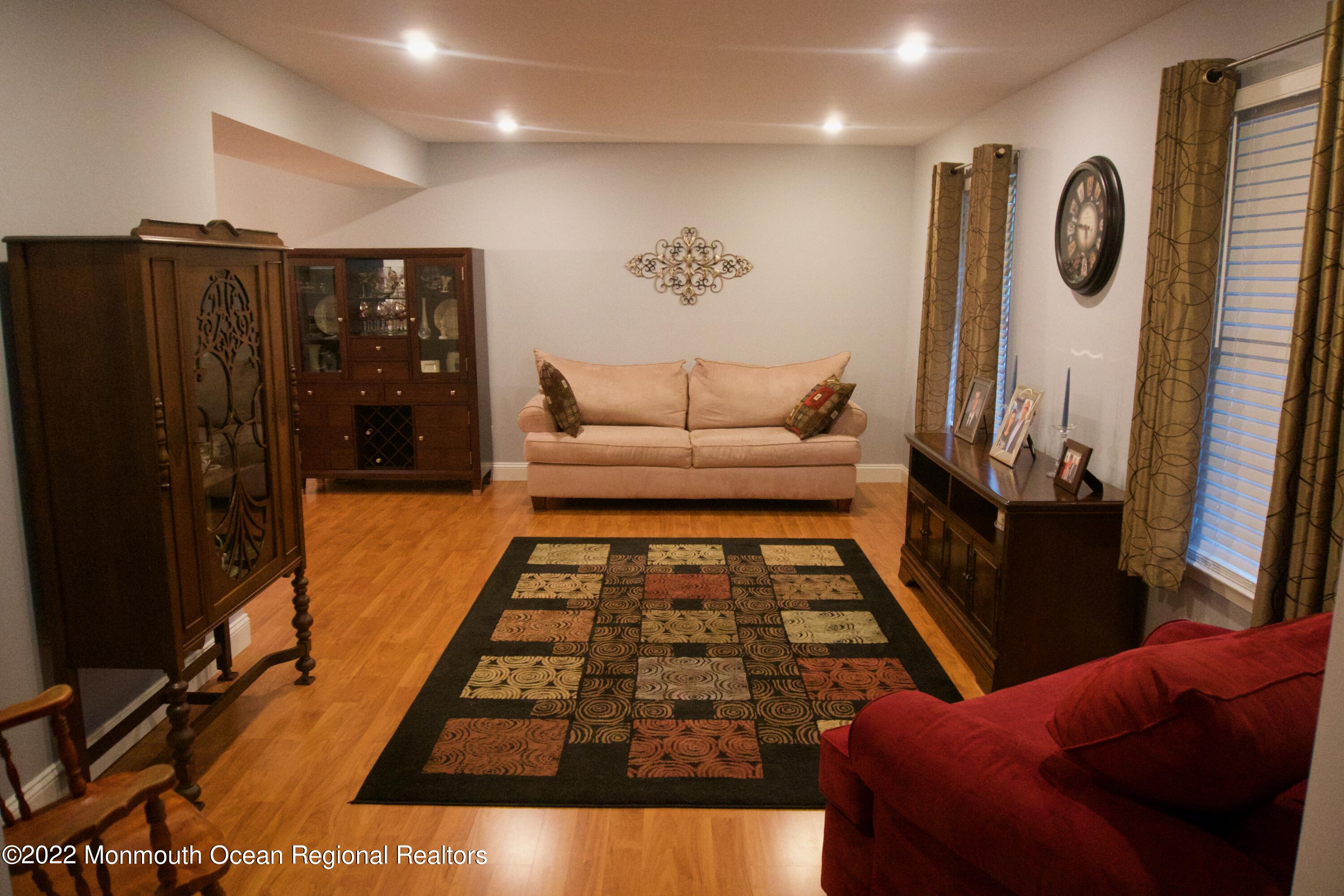 96 Starlight Road Howell, NJ 07731 - Photo 4 of 34 living room
