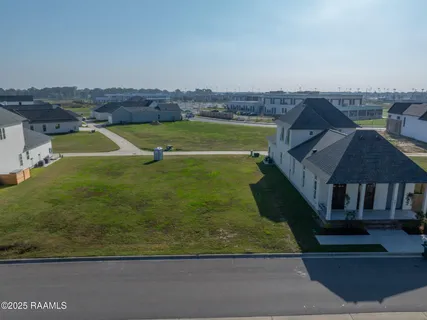 $125,000 | 405 Oceans, Youngsville, LA 70592
