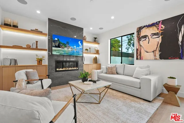 $2,995,000 | 12836 Gilmore Avenue, Los Angeles, CA 90066