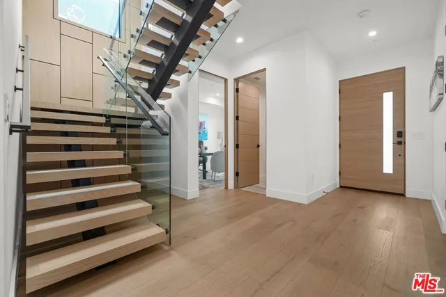 $2,995,000 | 12836 Gilmore Avenue, Los Angeles, CA 90066