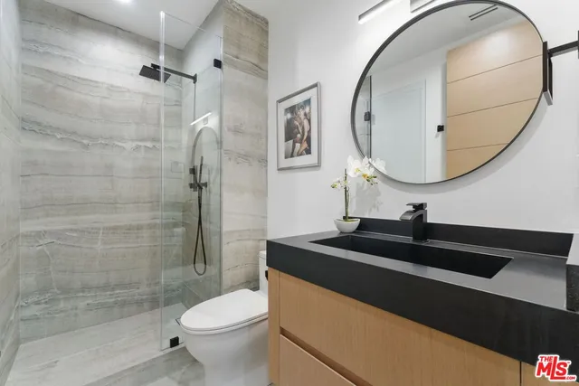 $2,995,000 | 12836 Gilmore Avenue, Los Angeles, CA 90066