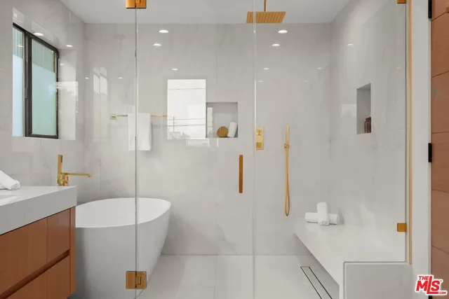 $2,995,000 | 12836 Gilmore Avenue, Los Angeles, CA 90066