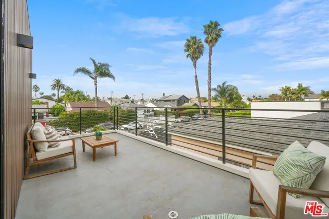 $2,995,000 | 12836 Gilmore Avenue, Los Angeles, CA 90066