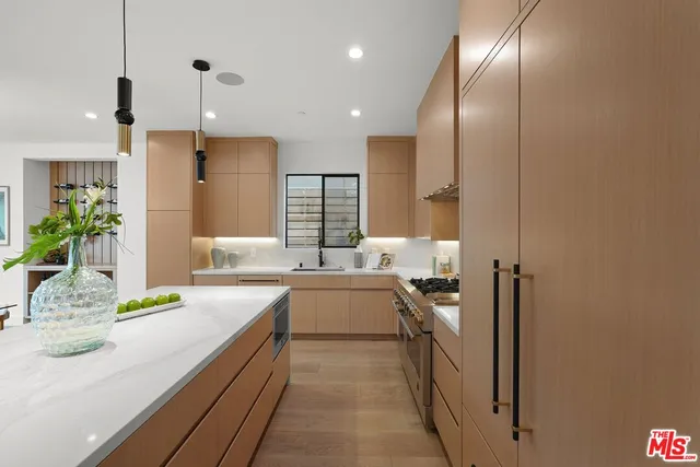 $2,995,000 | 12836 Gilmore Avenue, Los Angeles, CA 90066