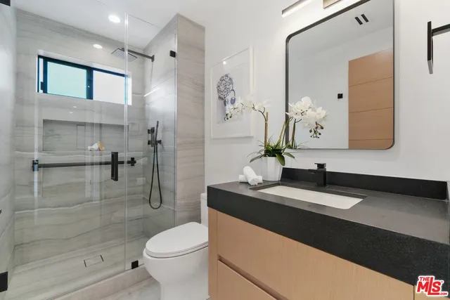 $2,995,000 | 12836 Gilmore Avenue, Los Angeles, CA 90066