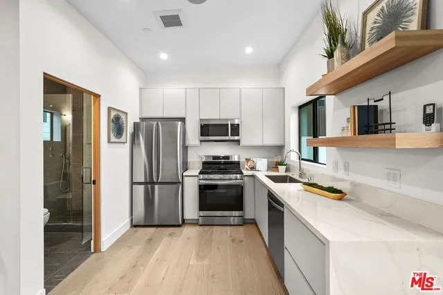 $2,995,000 | 12836 Gilmore Avenue, Los Angeles, CA 90066