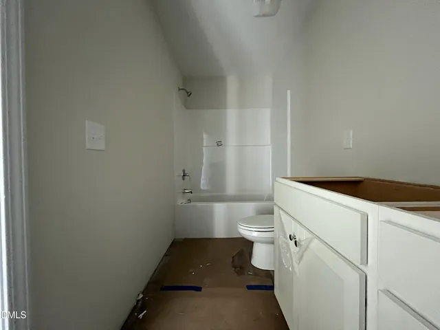 $297,950 | 216 Hl Vly Drive, Unit (LOT 86), La Grange, NC 28551