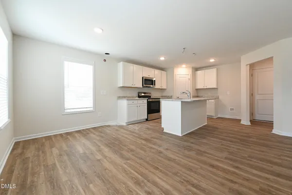 $287,950 | 216 Hl Vly Drive, Unit (LOT 86), La Grange, NC 28551