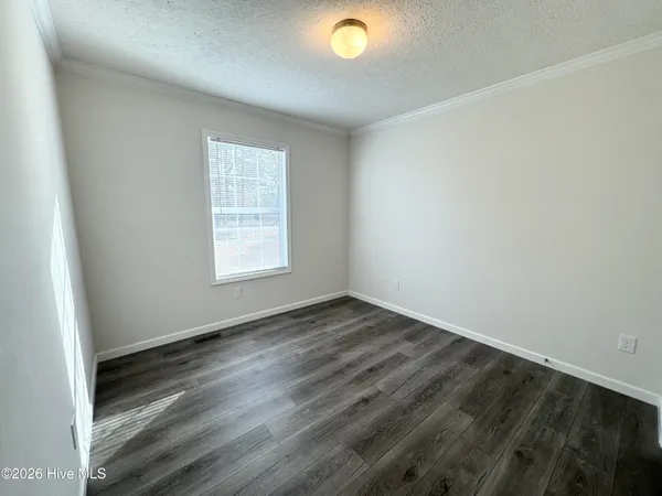 $2,017 | 720 South Edenton Rd Street, Hertford, NC 27944