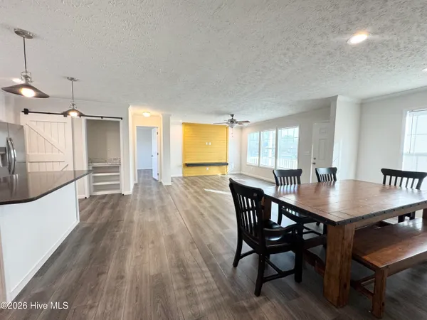 $2,017 | 720 South Edenton Rd Street, Hertford, NC 27944