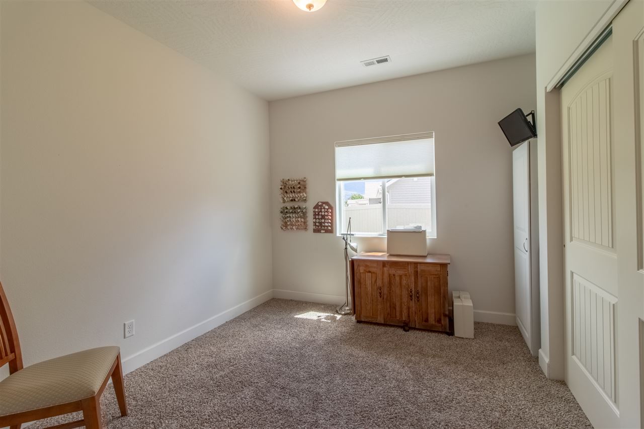1213 South Clara Road Greenacres, WA 99016 - Photo 14 of 19 Gallery Image 14