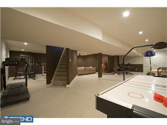 1492 Merrick Road Yardley, PA 19067 - Photo 10 of 12 Gallery Image 10