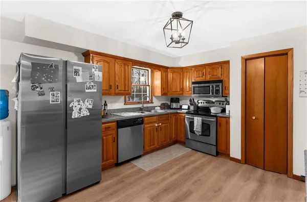 $314,900 | 115 Milton Street, Clark, PA 16113