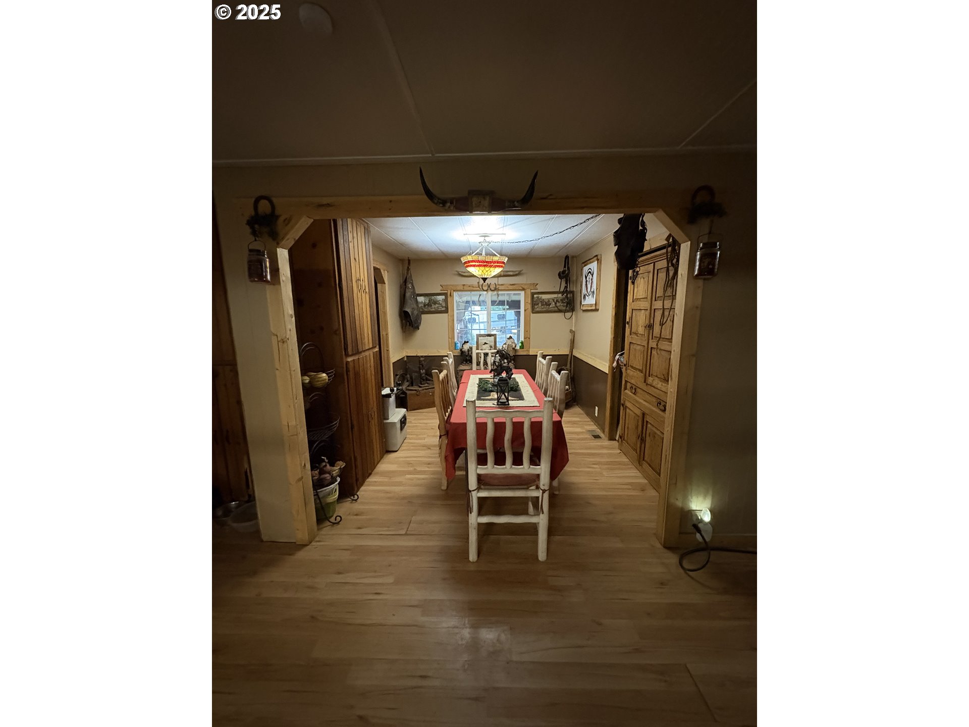 23320 Southeast Firwood Road Sandy, OR 97055 - Photo 19 of 39 Dining Room