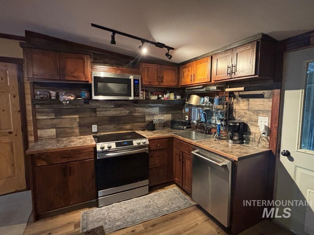 941 South Main Street Cascade, ID 83611 - Photo 26 of 42