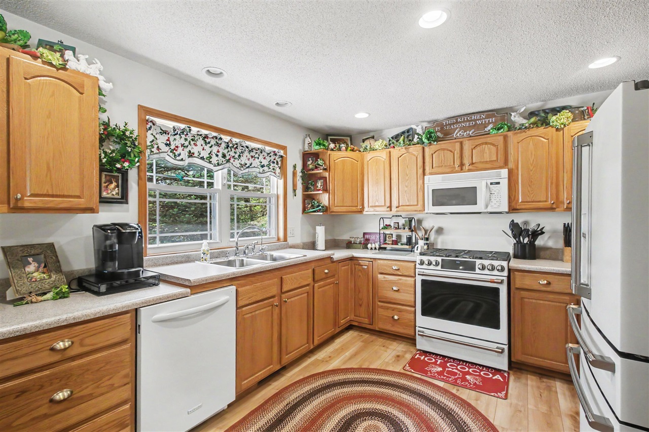 4137 Monroe Road Allegan, MI 49010 - Photo 21 of 48