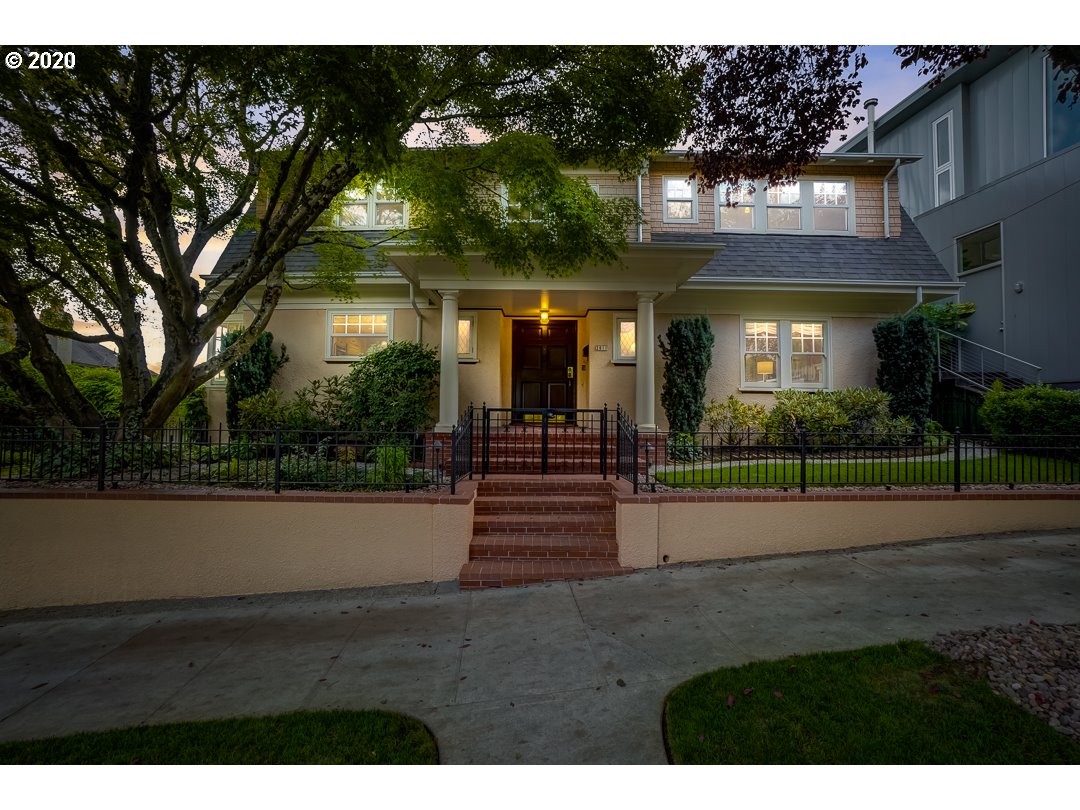 2811 Northwest Westover Road Portland, OR 97210 - Photo 2 of 32 Gallery Image 2