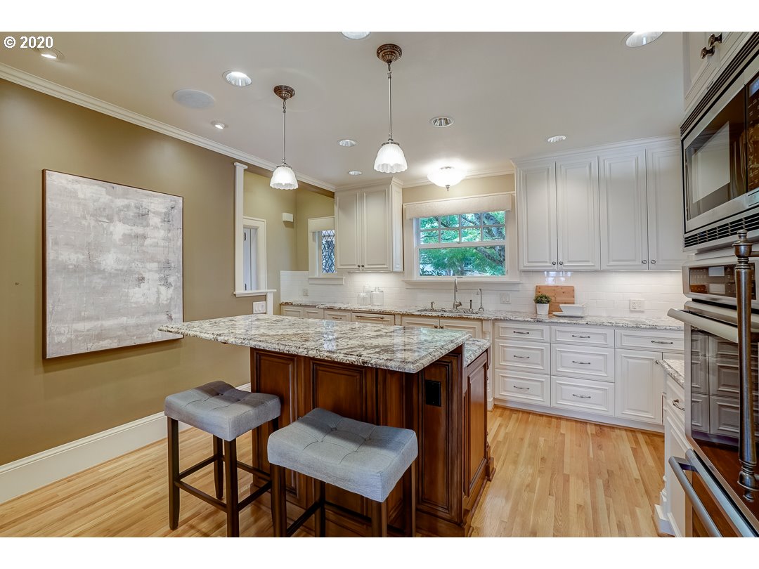 2811 Northwest Westover Road Portland, OR 97210 - Photo 18 of 32 Gallery Image 18