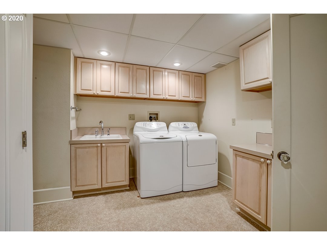2811 Northwest Westover Road Portland, OR 97210 - Photo 31 of 32 Gallery Image 31