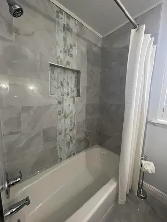 $1,700 | 5 North Deleon Avenue, Unit SFR, Titusville, FL 32796