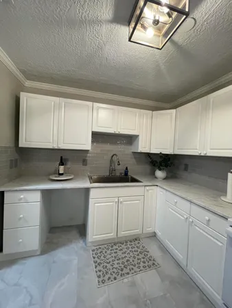 $1,700 | 5 North Deleon Avenue, Unit SFR, Titusville, FL 32796