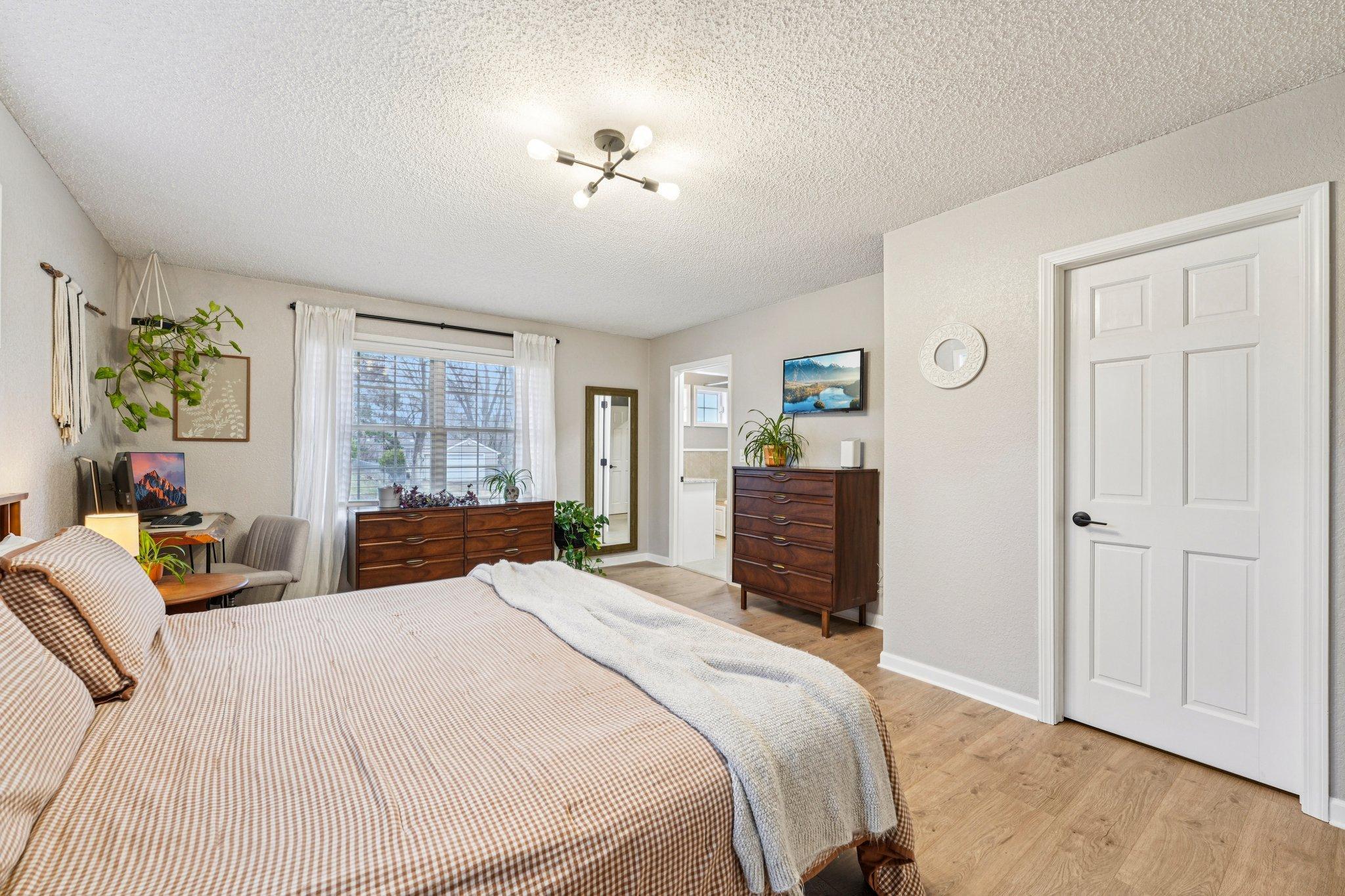 719 Monroe Street North Hudson, WI 54016 - Photo 21 of 39