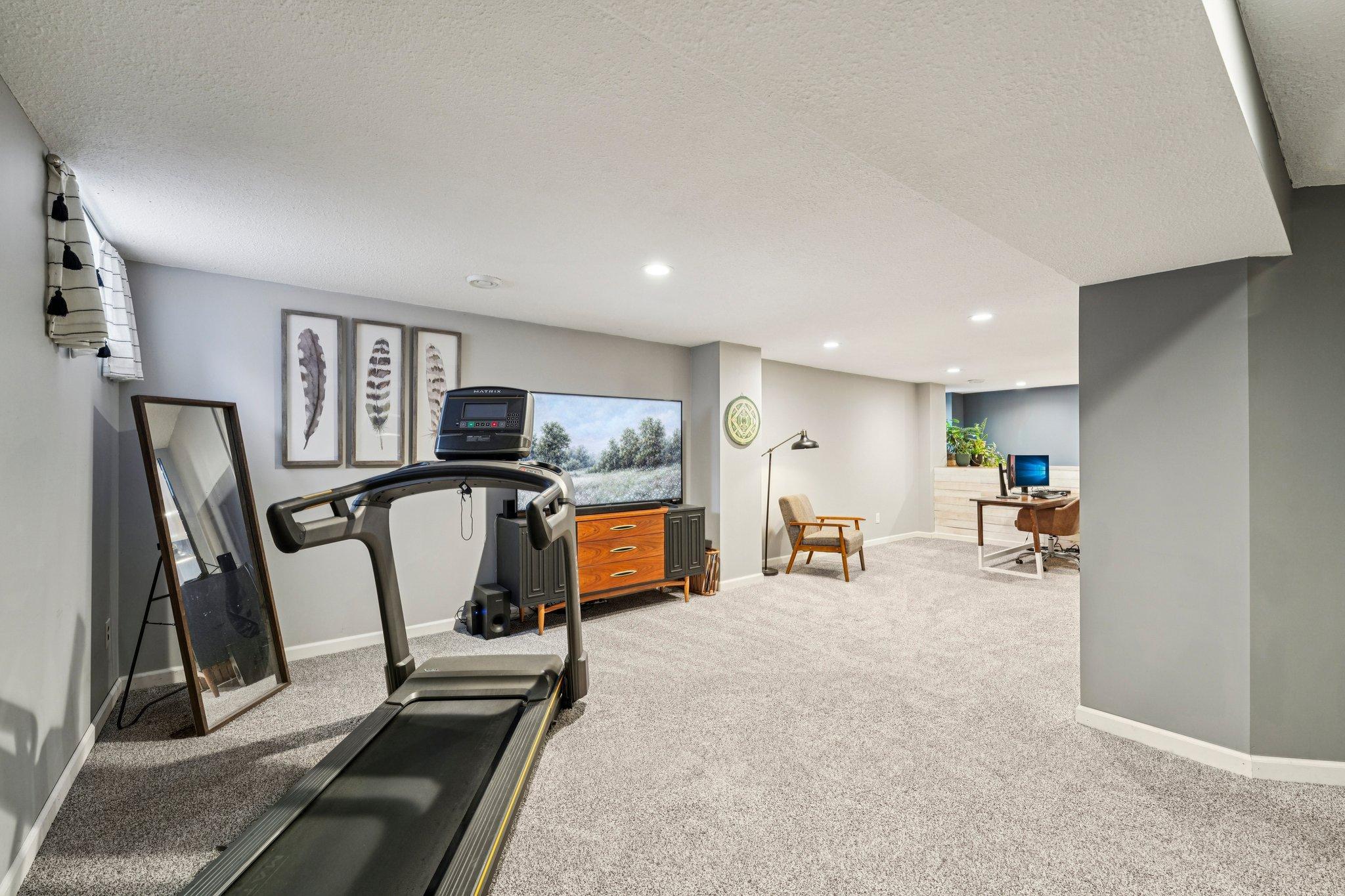 719 Monroe Street North Hudson, WI 54016 - Photo 27 of 39