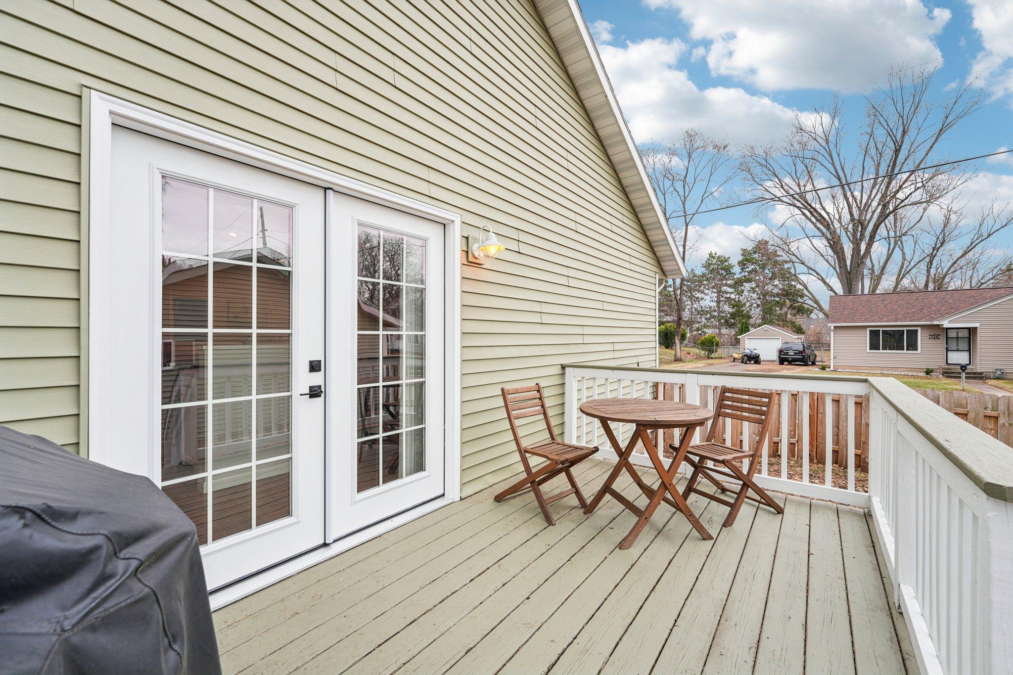 719 Monroe Street North Hudson, WI 54016 - Photo 31 of 39