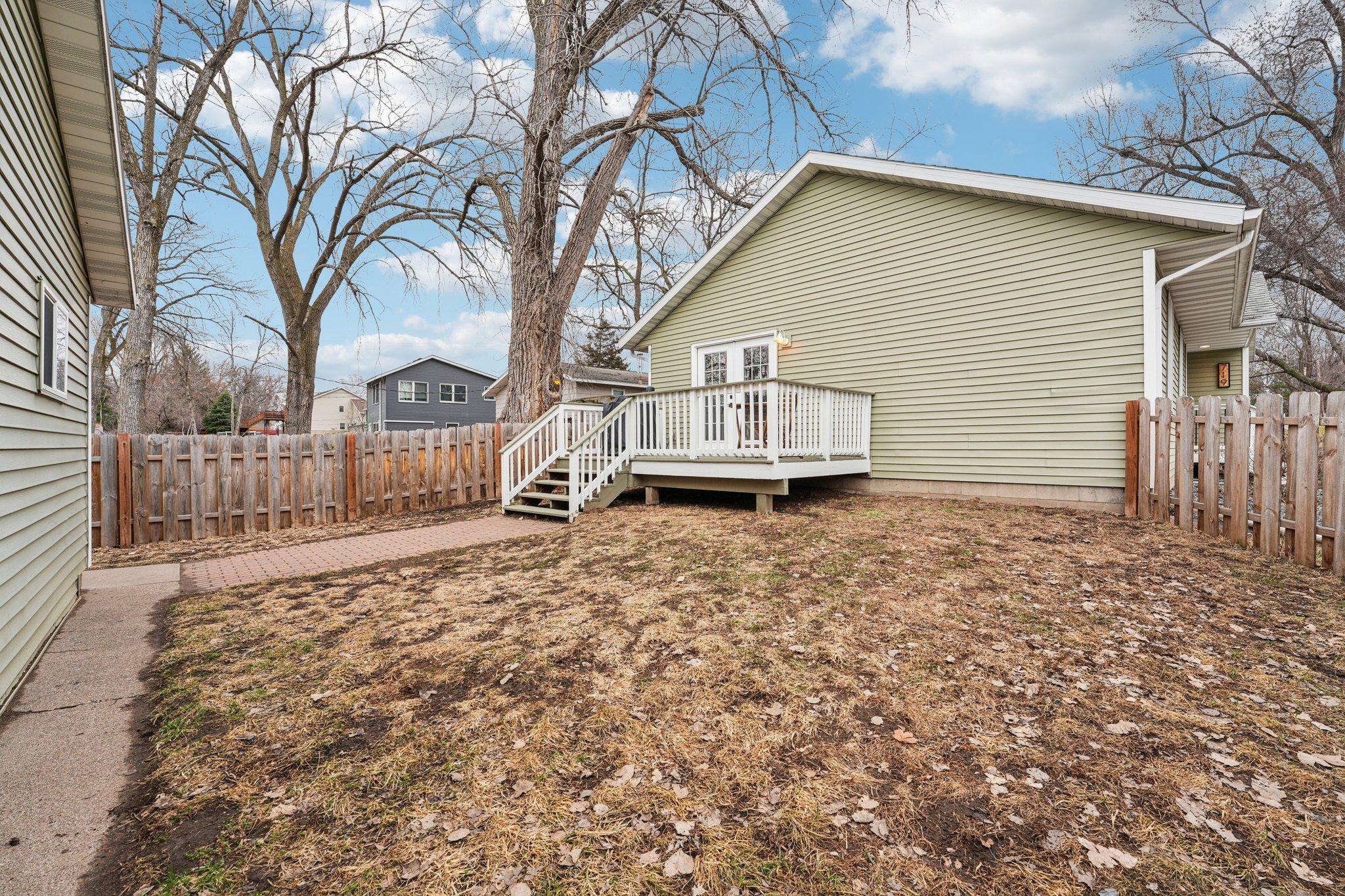 719 Monroe Street North Hudson, WI 54016 - Photo 33 of 39