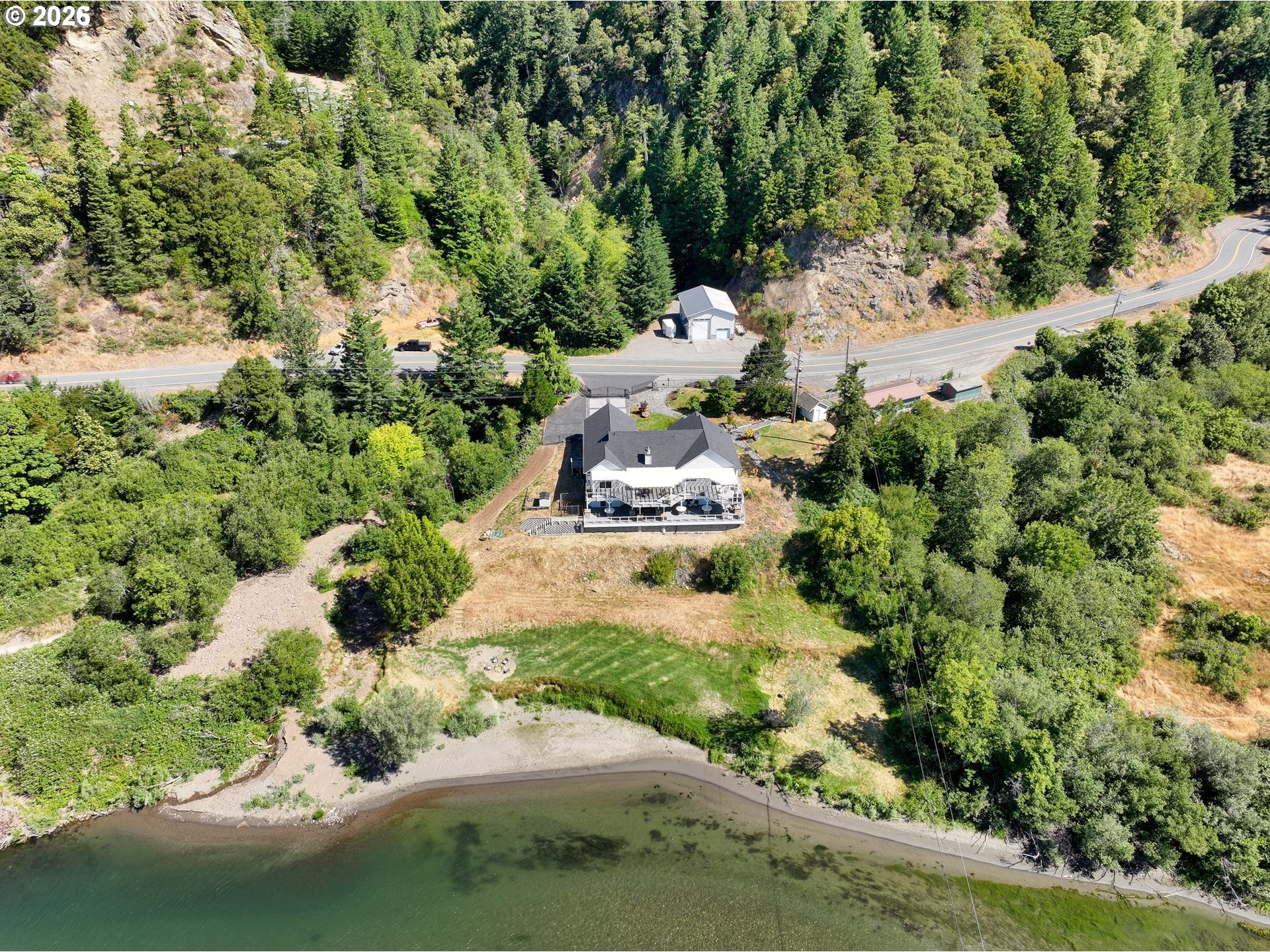 95950 North Bank Rogue River Road Gold Beach, OR 97444 - Photo 25 of 41 Acreage