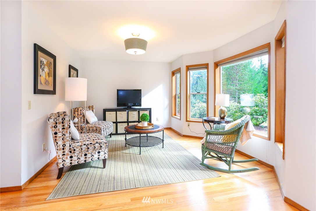 4814 200th Street Southeast Bothell, WA 98012 - Photo 10 of 25 Gallery Image 10