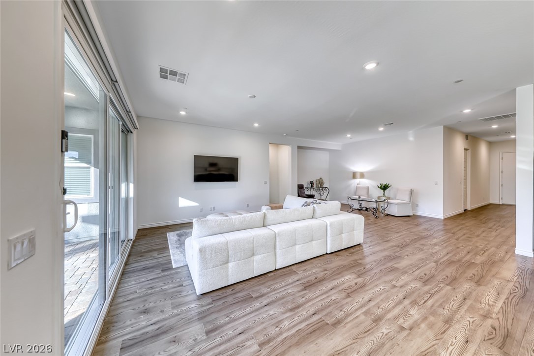 141 Juliette Pointe Lane Henderson, NV 89011 - Photo 23 of 67