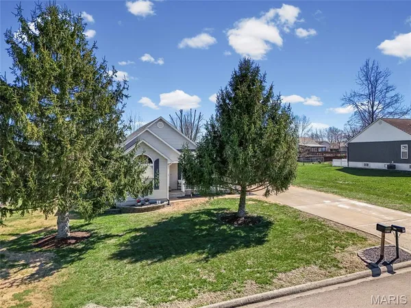 $310,000 | 1410 Coyote, Farmington, MO 63640