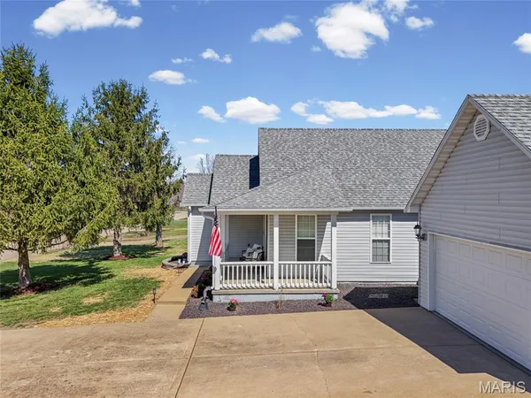 $310,000 | 1410 Coyote, Farmington, MO 63640